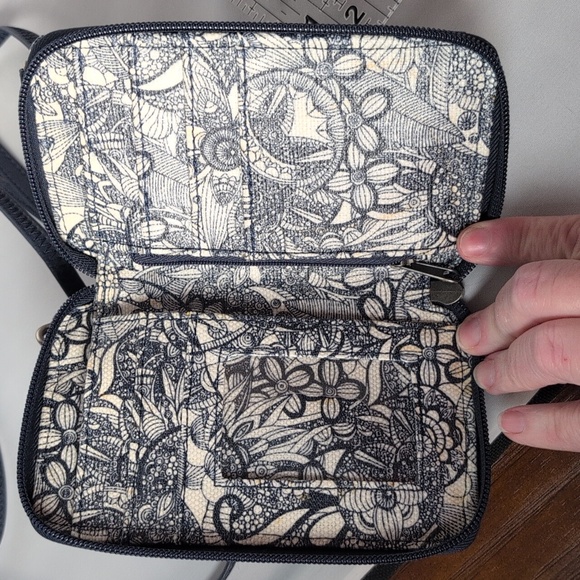 Sakroots Small Phone Crossbody Bag Cobalt Spirit Desert - Picture 6 of 10